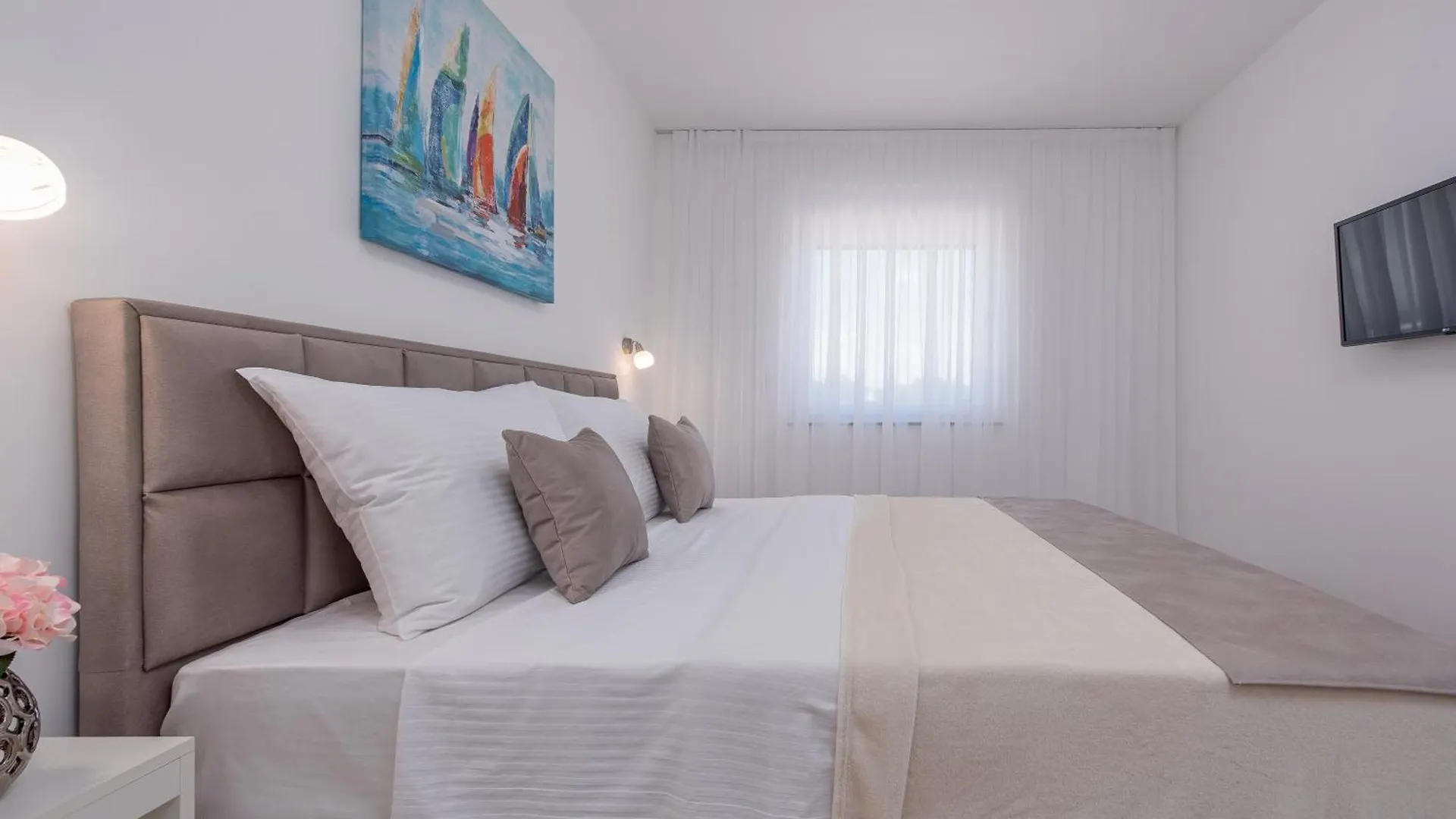 Aparthotel Apartments Menalo Elegance Zaton